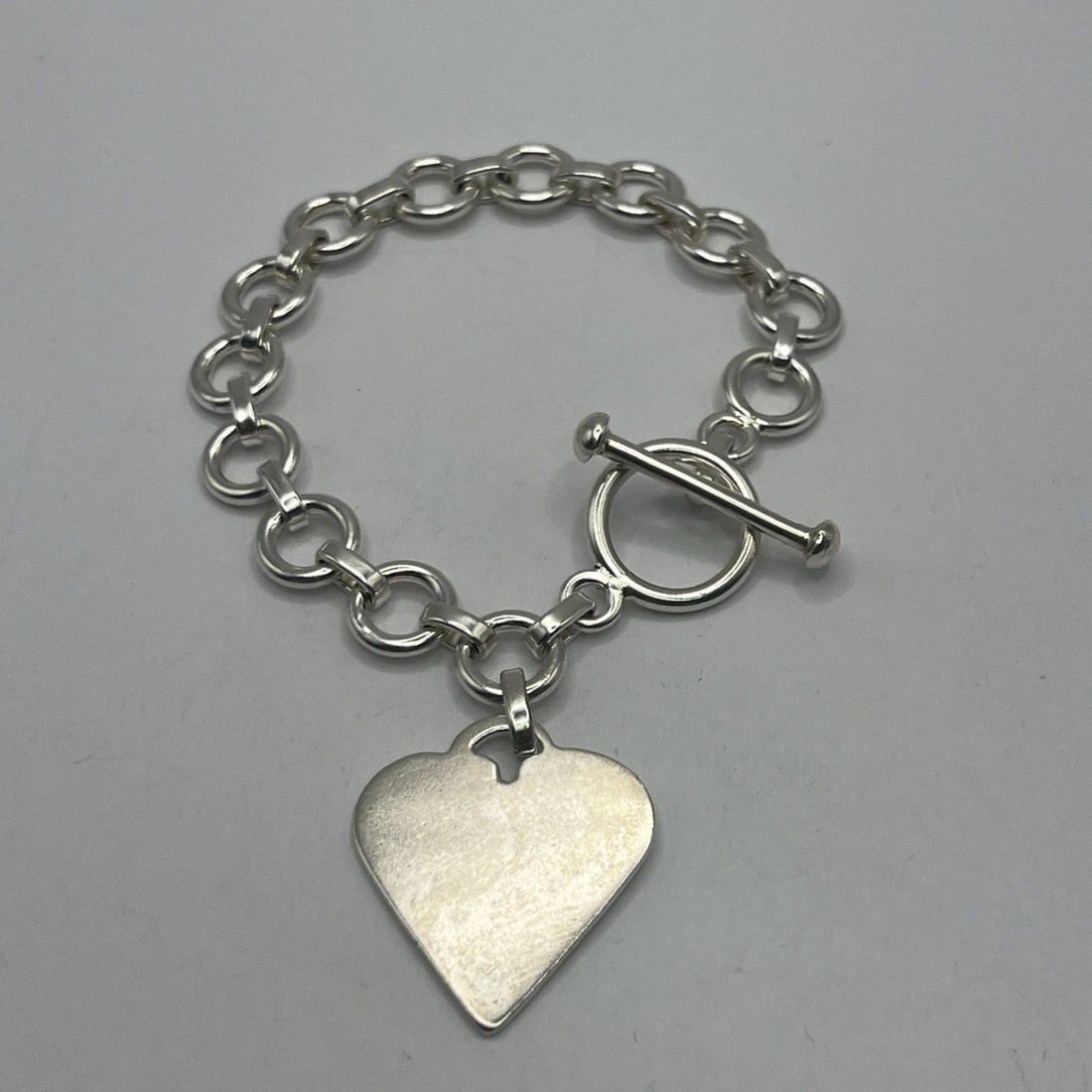925 8" CIRCLE LINK CHARM BRACELET WITH LARGE HEART & TOGGLE LOCK (1 of 1)
