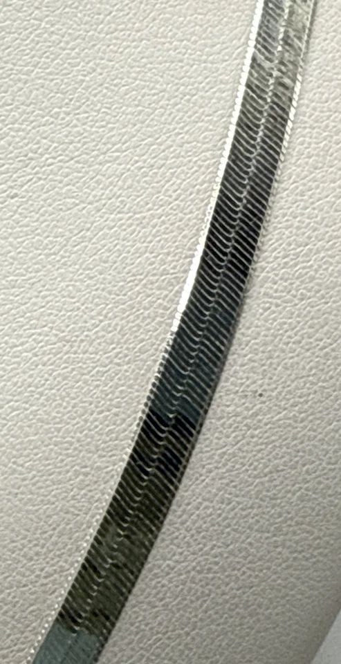 STERLING SILVER 20" HERRINGBONE CHAIN NECKLACE 27.5 GRAMS BETWEEN 8/8.5MM (1 of 1)