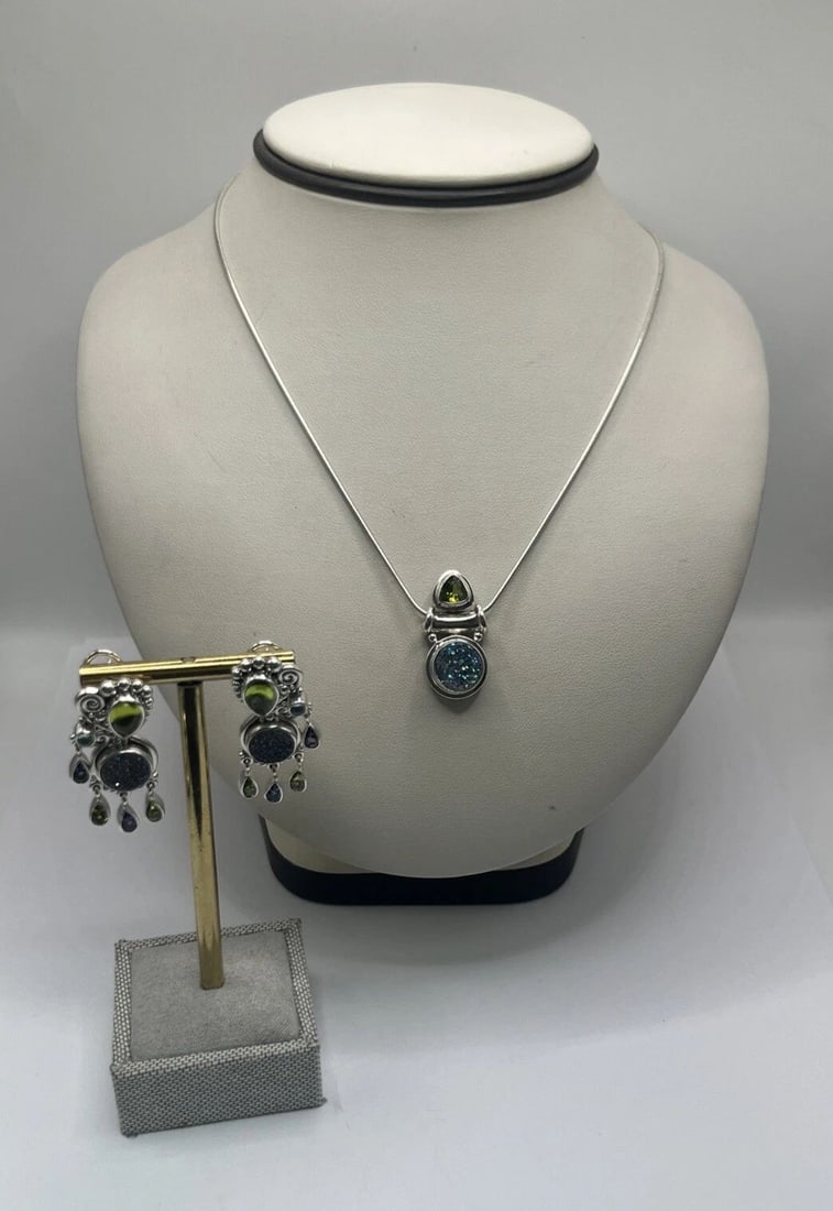 SAJEN 18" NECKLACE & EARRING SET WITH PERIDOT, LOLITE & APATITE (1 of 1)