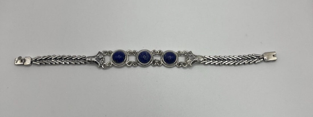 7" STERLING SIVER & BLUE LAPIS STONES BRACELET (1 of 2)