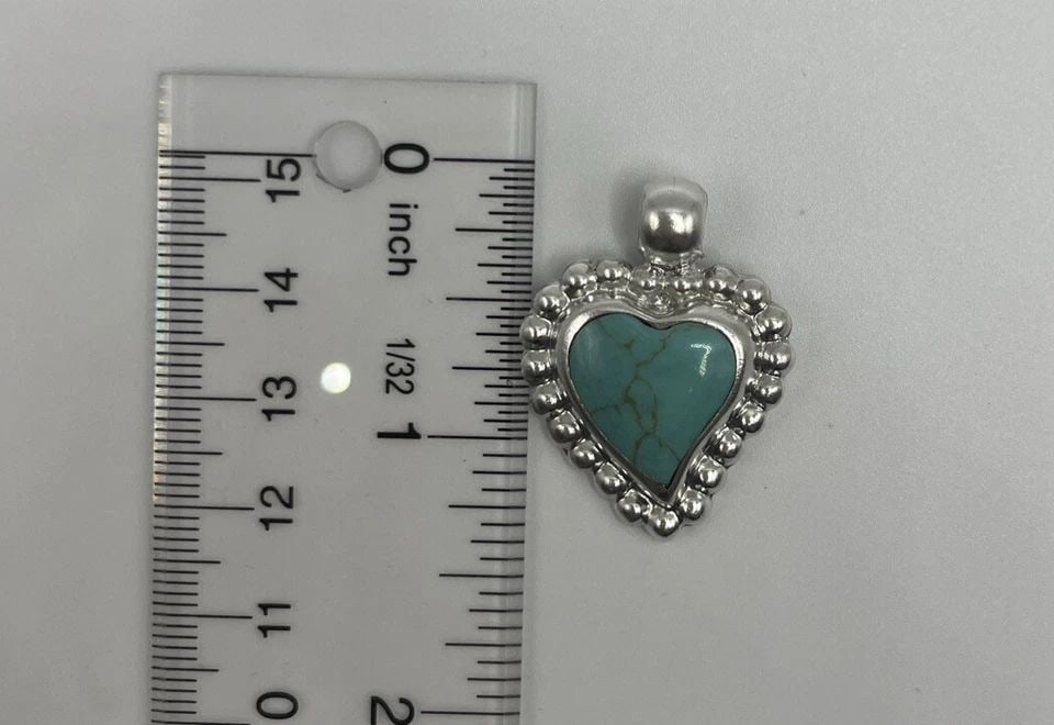 ATI MEXICO STERLING SILVER & TURQUOISE HEART PENDANT (1 of 1)