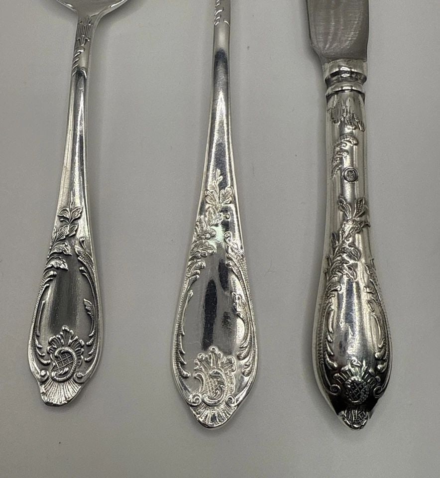 ELEGANT GERMAN SILVERWARE SET (1 of 1)