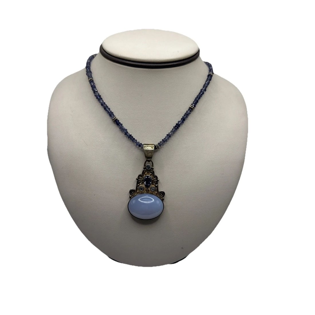 SAJEN LAVENDAR PENDANT ON 19" BEADED CHAIN (1 of 2)