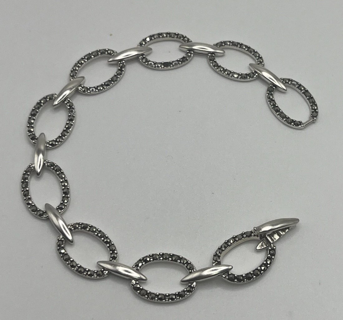 STERLING SILVER & MARCASITE 7.5" OVAL LINK BRACELET (1 of 2)