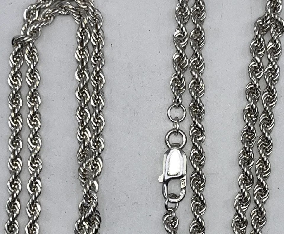 STERLING SILVER ROPE CHAIN 22": STERLING SILVER ROPE CHAIN 22" STERLING SILVER ROPE CHAIN 22" Sterling Silver Rope Chain 22 inch weight is 16.2 g