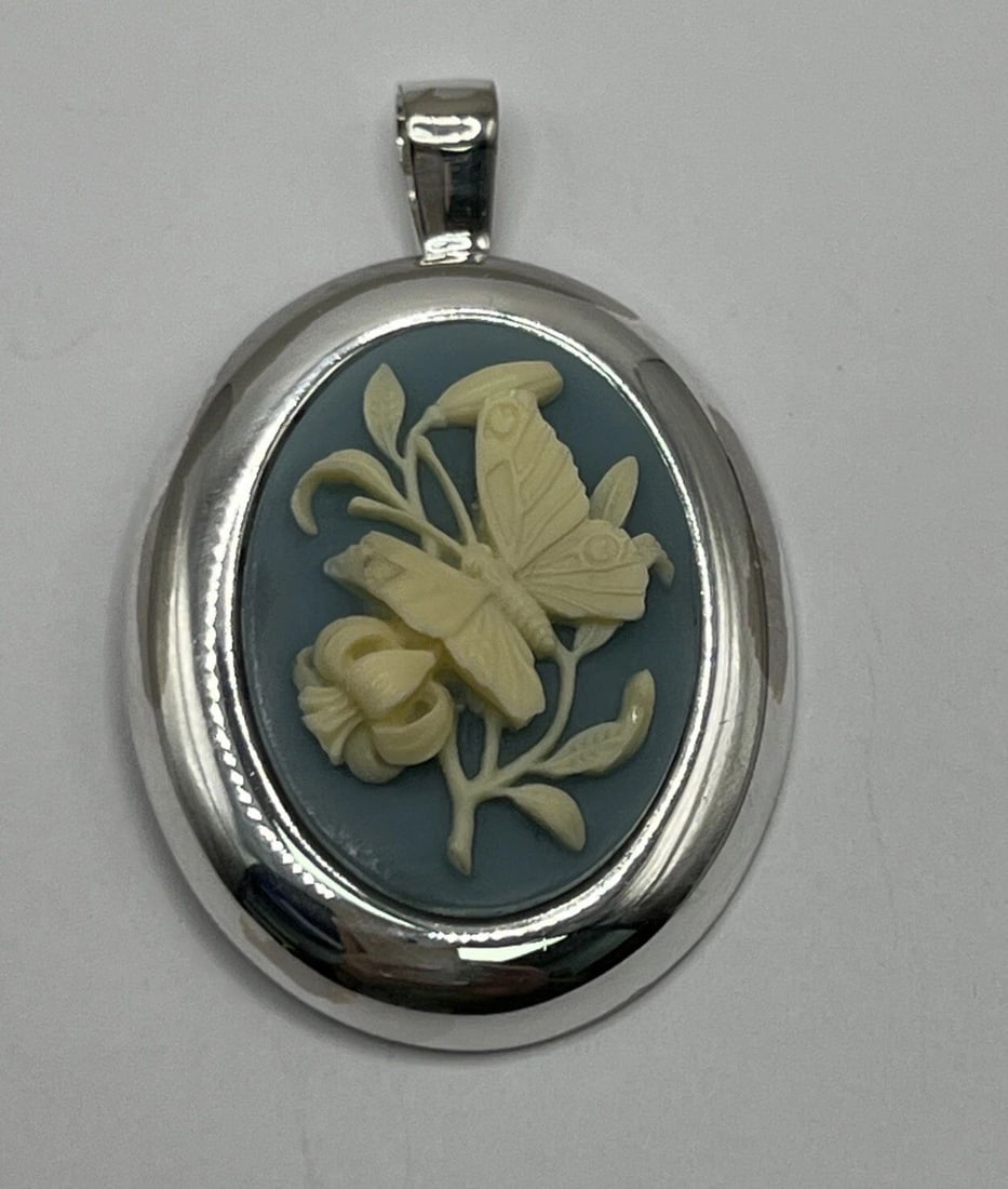 MILOR STERLING SILVER BUTTERFLY PIN/PENDANT (1 of 1)