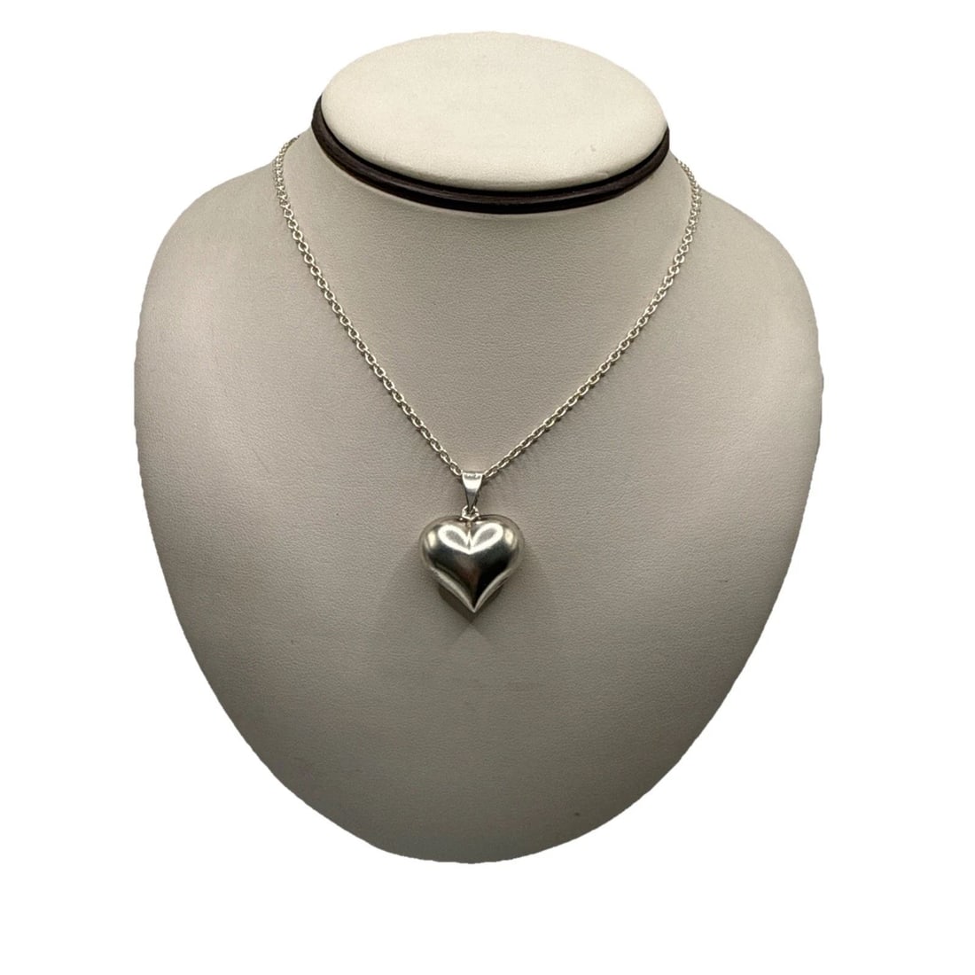 STERLING SILVER PUFFY HEART ON 20" STERLING SILVER CHAIN (1 of 1)