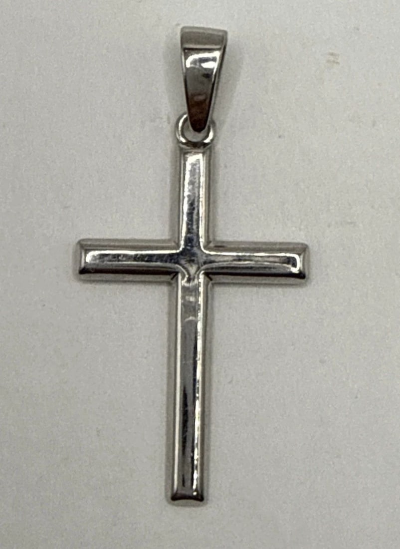 STERLING SILVER CROSS 4.2 GRAMS (1 of 2)