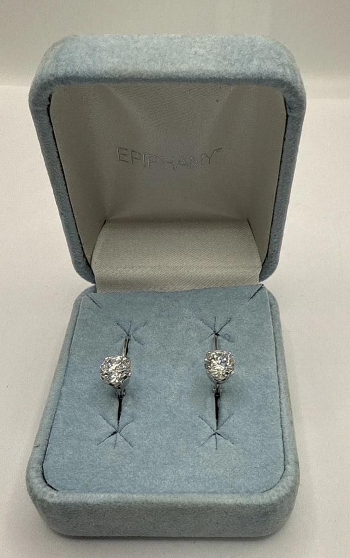 EPIPHANY 925 SILVER DANGLE EARRINGS WITH CLEAR STONES (1 of 1)
