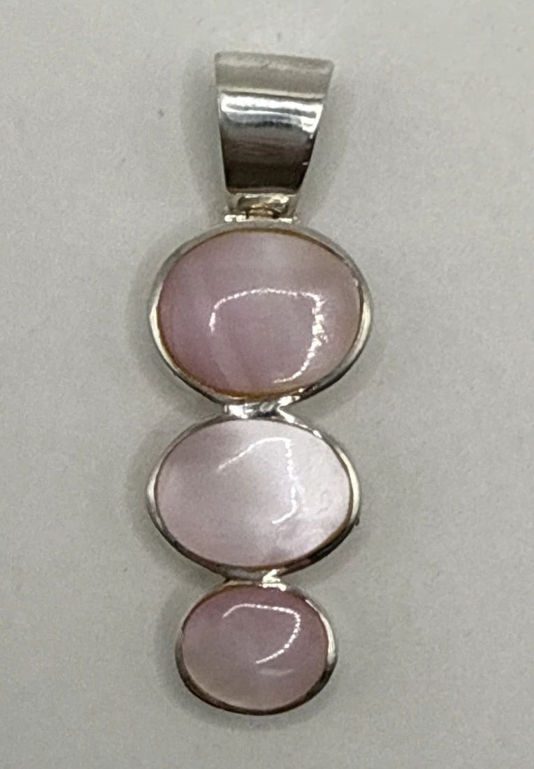 FLAT TIERED PINK SHELL CABOCHON PENDANT IN STERLING SILVER (1 of 2)