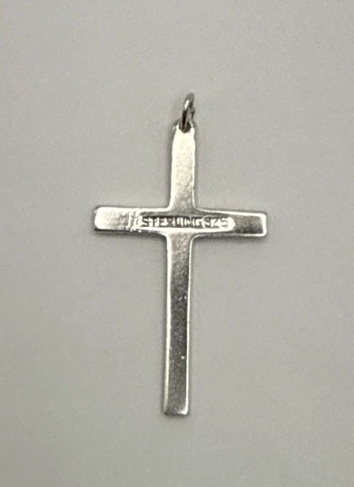 STERLING SILVER CROSS 3.3 GRAMS (1 of 1)