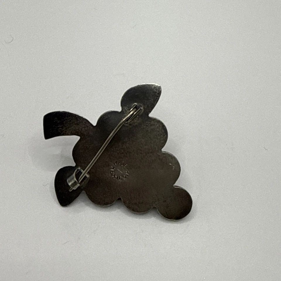 MEXICO TAXCO STERLING SILVER GRAPE BROOCH 12.1 GRAMS (1 of 1)