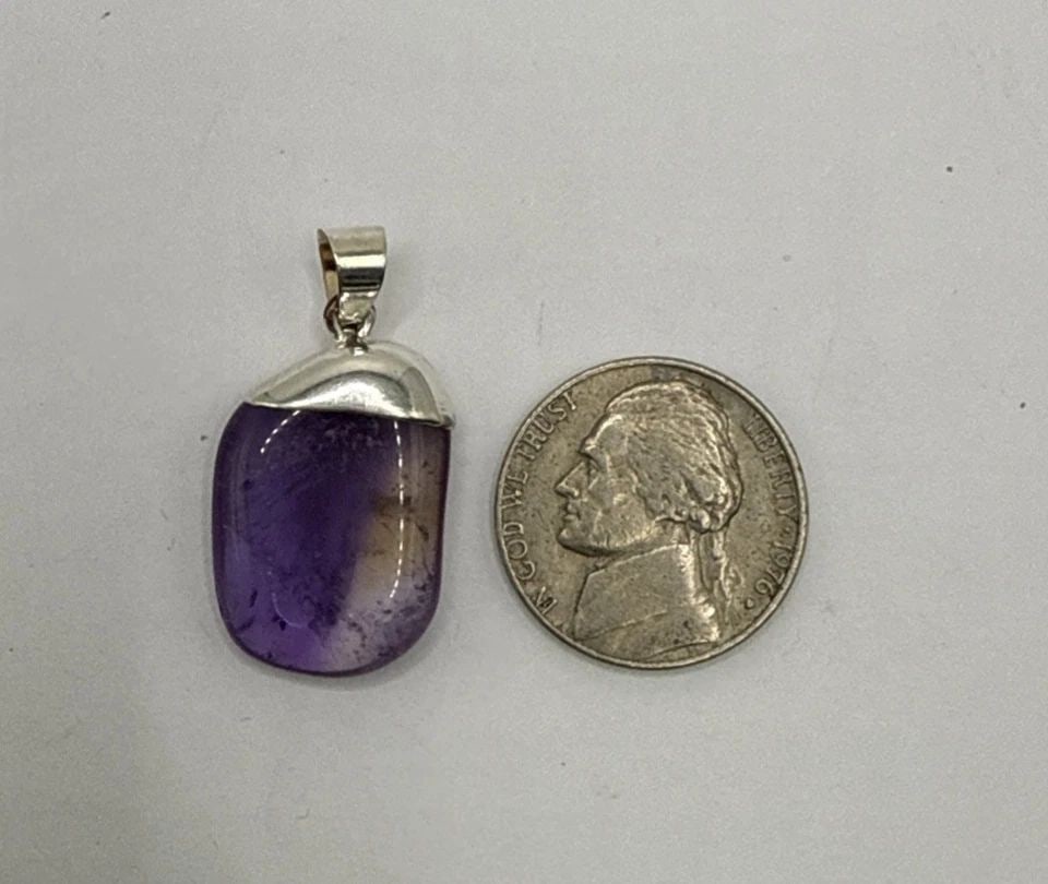 AMETHYST STERLING SILVER PENDANT 4.3 GRAMS (1 of 1)