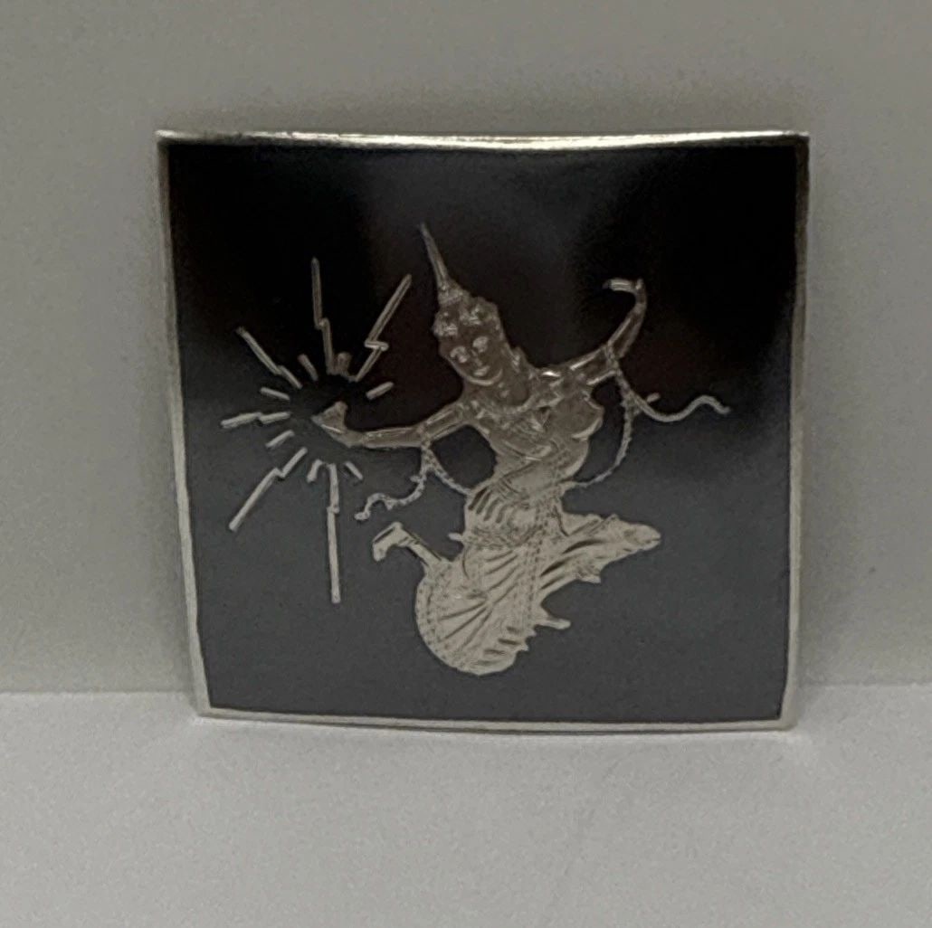 VINTAGE SIAM STERLING SILVER NIELLOWARE PIN BROOCH MEKKALAH GODDESS (1 of 2)