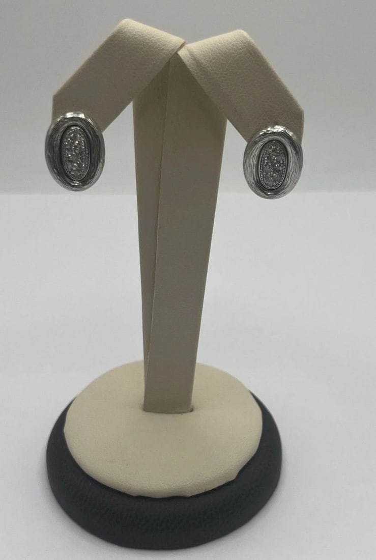 STERLING SILVER OVAL EARRINGS WITH COLORLESS STONES (1 of 2)