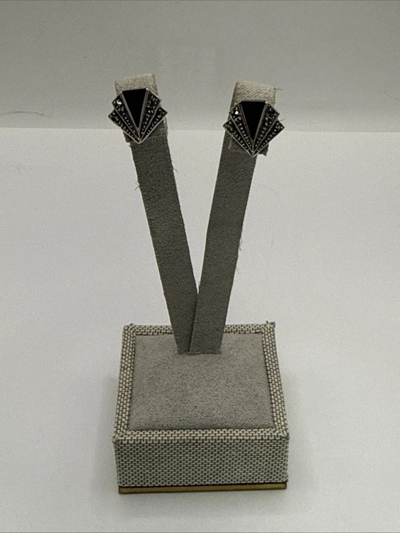 ART DECO STERLING SILVER, MARCASITE & ONYX STUD EARRINGS (1 of 2)