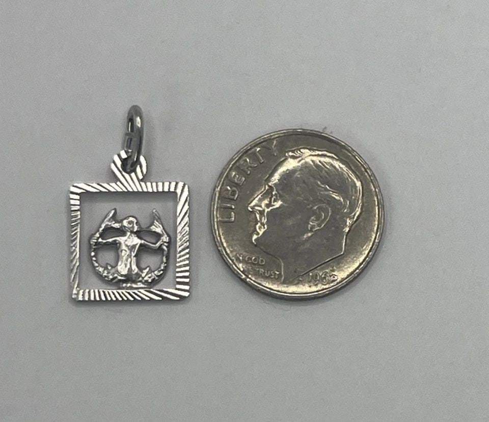 AQUARIUS STERLING SILVER CHARM (1 of 1)