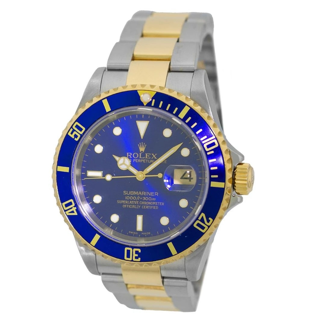 ROLEX STAINLESS STEEL & 18K YELLOW GOLD 40MM SUBMARINER 16613 BOX WARRANTY: ROLEX STAINLESS STEEL & 18K YELLOW GOLD 40MM SUBMARINER 16613 BOX WARRANTY Brand: Rolex Model: Submariner Reference No: 16613 Case Measurements: Case Diameter: 40mm Case Thickness: 13mm Water Resistan