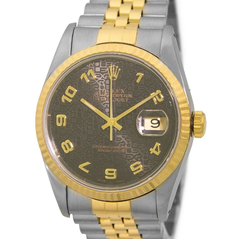 ROLEX 36MM STAINLESS STEEL & 18K YELLOW GOLD DATEJUST 16233 BOX LIFETIMWARRANTY: ROLEX 36MM STAINLESS STEEL & 18K YELLOW GOLD DATEJUST 16233 BOX LIFETIMWARRANTY ROLEX Stainless Steel & 18K Yellow Gold 36mm Datejust 16233 Box Waranty Pre-Owned Gent's Stainless Steel & 18K Yellow Go