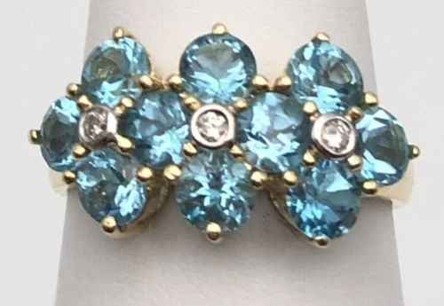NEW 14K GOLD RING WITH 3.09CTW BLUE TOPAZ, 0.05CTW DIAMONDS (SIZE 8) 3.9 GRAM: 14K GOLD RING SET WITH 3.09CTS BLUE TOPAZ AND 0.05 CARATS OF DIAMONDS SIZE: 8 14k Gold Ring set with Blue Topaz and 0.05 carats of Diamonds You are bidding on a 14k Gold Ring set with Blue Topaz and 0