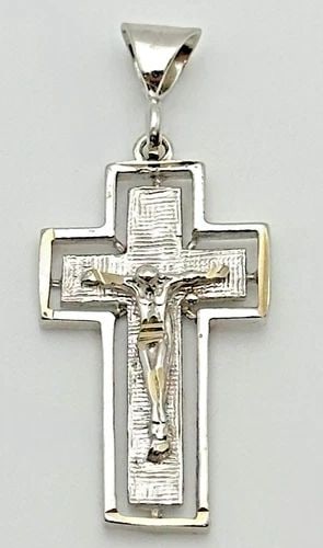 18K WHITE GOLD CROSS PENDANT ( 3.2 GRAMS ) (1 of 2)