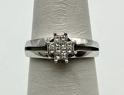 NEW 14K WHITE GOLD RING WITH 0.27CTW DIAMONDS, CROSS STYLE (SIZE 6.5) 3 GRAM (1 of 2)