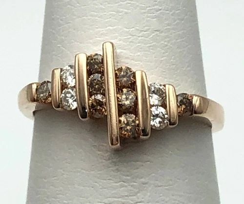 14K ROSE GOLD RING WITH 0.36CTW WHITE AND CHOCOLATE DIAMONDS (SIZE 5.25) 3.1G (1 of 2)