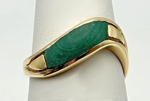 HALEM 14K GOLD S SHAPED RING WITH MALACHITE INLAY (SIZE 4.75) 3.4 GRAMS (1 of 2)