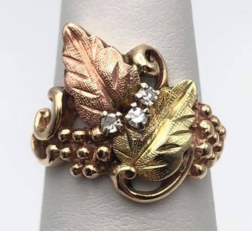 10K GOLD RING, 12K BLACK HILLS GOLD ACCENTS, 0.09CTS DIAMONDS (SIZE 5) 3.9 GRAM (1 of 2)