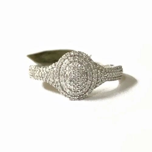 NEW 10K WHITE GOLD RING WITH 0.40CTW NATURAL DIAMONDS (SIZE 6.5) 2.4 GRAMS: WOMEN'S 10K WHITE GOLD RING WITH DIAMONDS NEW Women's 10k White Gold Ring with Diamonds NEW You are bidding on a new with defects 10k White Gold Ring with Diamonds. The ring has minor scuffs and scrat