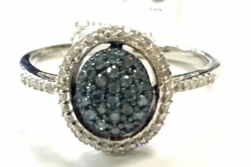 NEW 10K WHITE GOLD RING WITH BLUE AND WHITE DIAMONDS (SIZE 7) 2.3 GRAM (1 of 2)