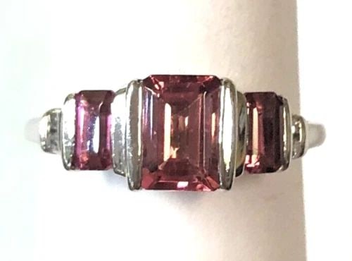 14K WHITE GOLD RING WITH PINK CUBIC ZIRCONIA, 0.04CTW DIAMONDS (SIZE 7) 3 GRAM (1 of 2)