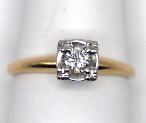14K YELLOW GOLD RING WITH SOLITAIRE 0.20CT NATURAL DIAMOND (SIZE: 6.5) 2.3 GRAMS (1 of 2)
