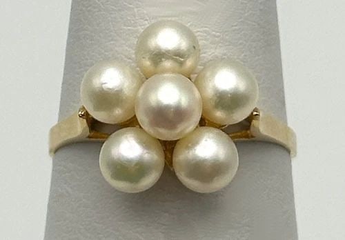 14K GOLD RING SET WITH 6 CULTURED PEARLS (SIZE 8) 2.4 GRAMS (1 of 2)