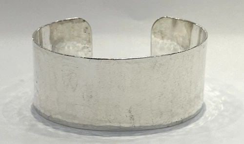 STINN 925 STERLING SILVER CUFF BRACELET HAMMER FINISH ( 5.5 INCH ) 33 GRAMS (1 of 2)