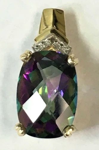 10K GOLD PENDANT WITH 5.00CT MYSTIC TOPAZ AND DIAMONDS 2.6 GRAMS (1 of 2)