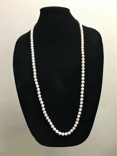 WHITE PEARL NECKLACE WITH 14K GOLD BALL CLASP, LONG ( 35.5 INCH ) 79.3G: WHITE PEARL LONG NECKLACE WITH 14K GOLD BALL CLASP (35.5" INCHES LONG) White Pearl Long Necklace with 14k Gold Ball Clasp You are bidding on a White Pearl Long Necklace with 14k Gold Ball Clasp. The p