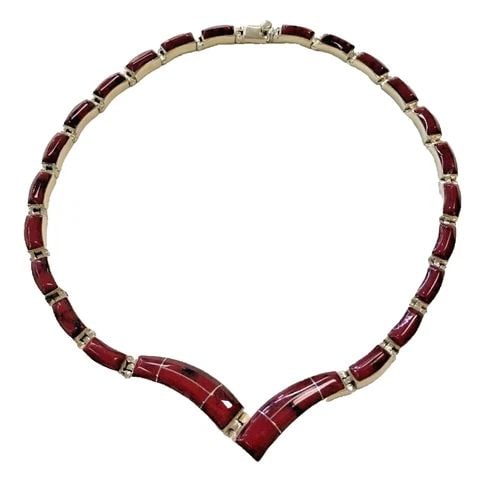 STERLING SILVER NECKLACE WITH RED TURQUOISE INLAY ( 18 INCH ) 66G: 18 INCH STERLING SILVER NECKLACE WITH RED TURQUOISE INLAY 18 inch Sterling Silver Necklace with Red Turquoise You are bidding on a pre-owned 18 inch Sterling Silver Necklace with Red Turquoise. There 