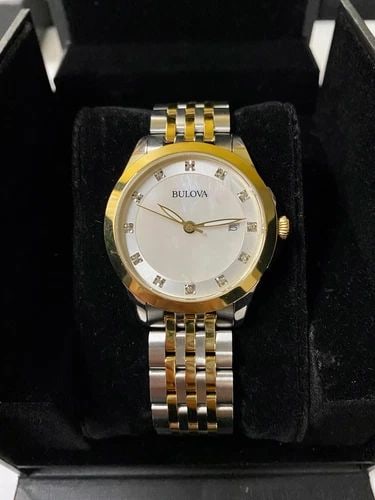 BULOVA WOMEN'S QUARTZ DIAMOND ACCENTS TWO-TONE STAINLESS STEEL WATCH 98P161: BULOVA WOMEN'S QUARTZ DIAMOND ACCENTS TWO-TONE STAINLESS STEEL WATCH 98P161 Bulova Women's Quartz Diamond Accents Two-Tone Stainless Steel Watch 98P161 You are bidding on a new with tags Women's Bulov