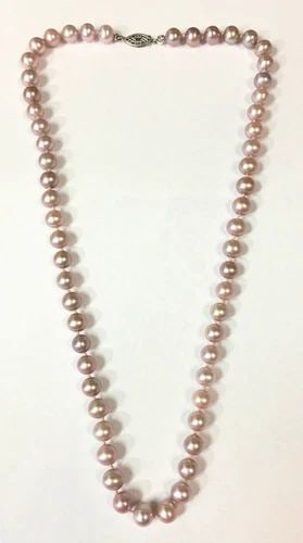 PINK ROSE COLORED PEARL NECKLACE WITH 925 SILVER CLASP ( 19 INCH ) 31.9G: PINK ROSE COLORED PEARL NECKLACE WITH 925 SILVER CLASP (19" INCHES LONG) Pink Rose Colored Pearl Necklace with 925 Silver Clasp You are bidding on a Pink Rose Colored Pearl Necklace with 925 Silver Cl