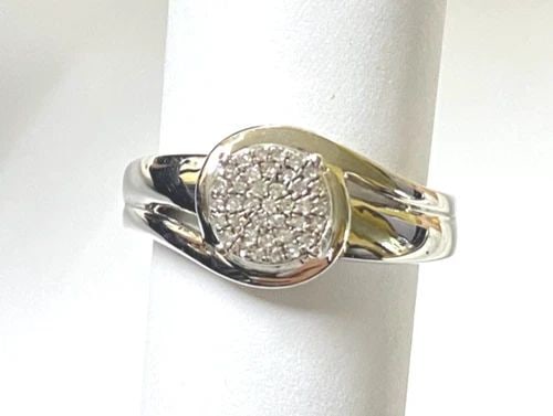 925 STERLING SILVER RING WITH 0.10CTW NATURAL DIAMONDS (SIZE 6.25) 4.4 GRAM (1 of 2)
