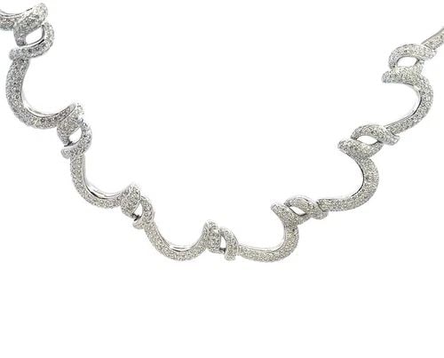 DIAMOND GOLD COLLAR NECKLACE 11 CARATS 18K WHITE FULL CIRCLE CURLED LINKS: DIAMOND GOLD COLLAR NECKLACE 11 CARATS 18K WHITE FULL CIRCLE CURLED LINKS This is an absolutely stunning collar necklace, it is crafted from 18k white gold with a polished finish featuring a full circ
