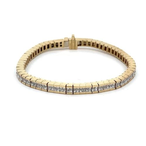 PRINCESS CUT DIAMOND BRACELET 7CT 14K YELLOW GOLD TENNIS BRACELET: PRINCESS CUT DIAMOND BRACELET 7CT 14K YELLOW GOLD TENNIS BRACELET Princess Cut 7ct Diamond 14k Yellow Gold Tennis Bracelet Description This gorgeous and elegant tennis bracelet is crafted from 14k whi