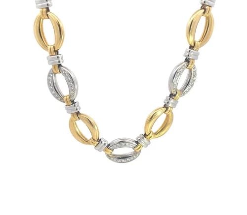 CHIAMPESAN DIAMOND GOLD NECKLACE 18K TWO TONE OVAL LINK COLLAR STYLE: CHIAMPESAN DIAMOND GOLD NECKLACE 18K TWO TONE OVAL LINK COLLAR STYLE This collar gorgeous necklace is by Chiampesan Italy, it is crafted from 18k yellow and white gold featuring alternation oval links