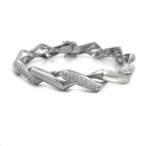 SALVINI DIAMOND GOLD BRACELET 18K WHITE PAVE SET FANCY BAR LINK STYLE: This fabulous bracelet is by Salvini, it is a luxurious piece of fine jewelry featuring a stunning white diamond set in 18k white gold. The bracelet boasts a bar link style with a pavé setting, showc