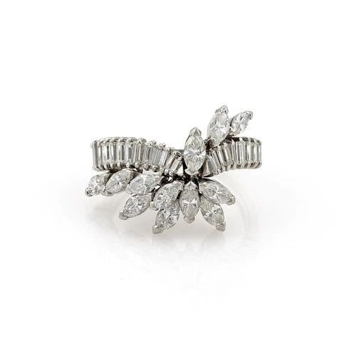DIAMOND PLATINUM COCKTAIL RING VINTAGE (1 of 2)