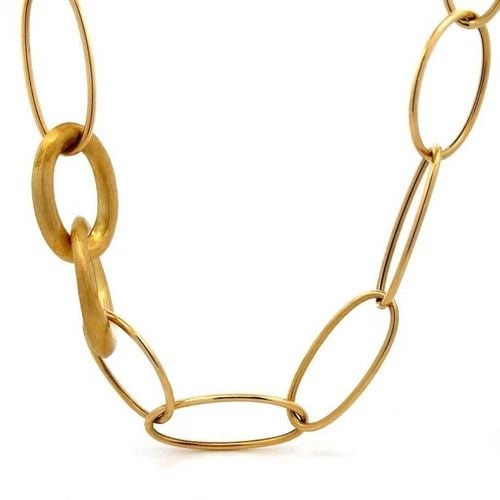 OVAL LINK 18K GOLD NECKLACE ASSORTED SHAPE & DESIGN HIGH FASHION 26" LONG: OVAL LINK 18K GOLD NECKLACE ASSORTED SHAPE & DESIGN HIGH FASHION 26" LONG This is a classic style large link long necklace, it is crafted from 18k yellow gold featuring 3 oval shaped puffed and hallow