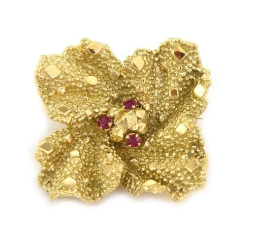 TIFFANY & CO. VINTAGE RUBY 18K YELLOW GOLD TEXTURED FLORAL PIN -LIQUIDATION (1 of 2)