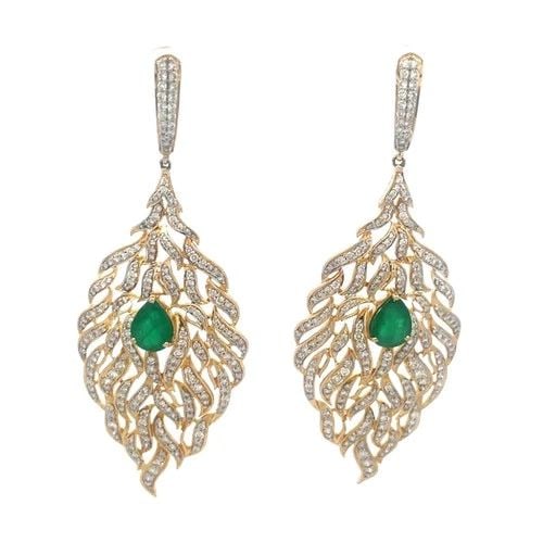 EMERALD GOLD EARRINGS DIAMOND 14K YELLOW LONG DANGLING LEAF DESIGN: EMERALD GOLD EARRINGS DIAMOND 14K YELLOW LONG DANGLING LEAF DESIGN The product is a stunning pair of long dangle earrings with a unique open style leaf design in 14k yellow gold. These dangle earrings