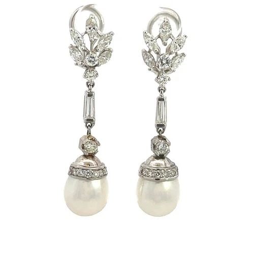 DIAMOND PEARLS DANGLE EARRINGS 1.80CT 13K WHITE GOLD: DIAMOND PEARLS DANGLE EARRINGS 1.80CT 13K WHITE GOLD This is a beautiful drop dangle pair of earrings; the top has a cluster of marquise and round shape diamonds with a long baguette and round shape b